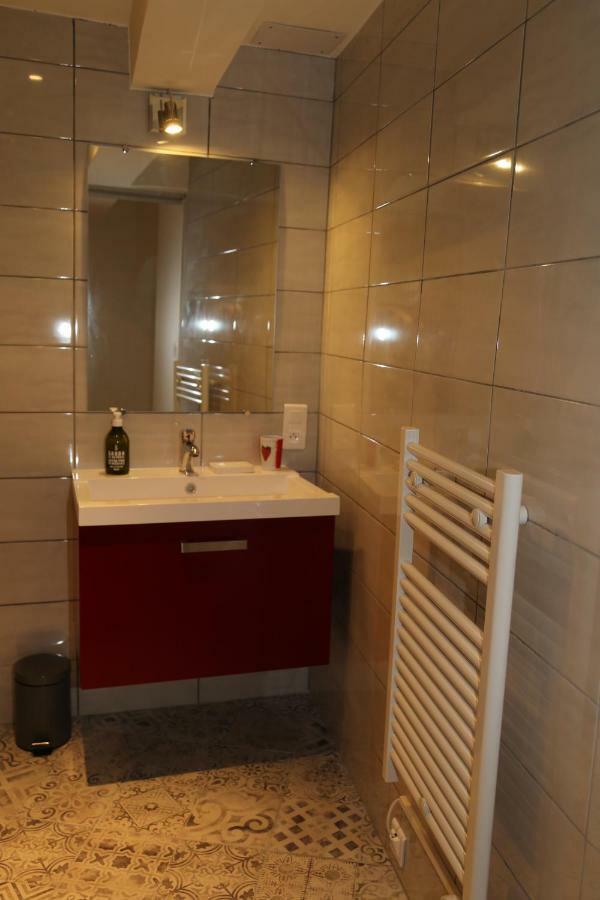 Apartamento La Bignone LʼIsle-sur-la-Sorgue Exterior foto