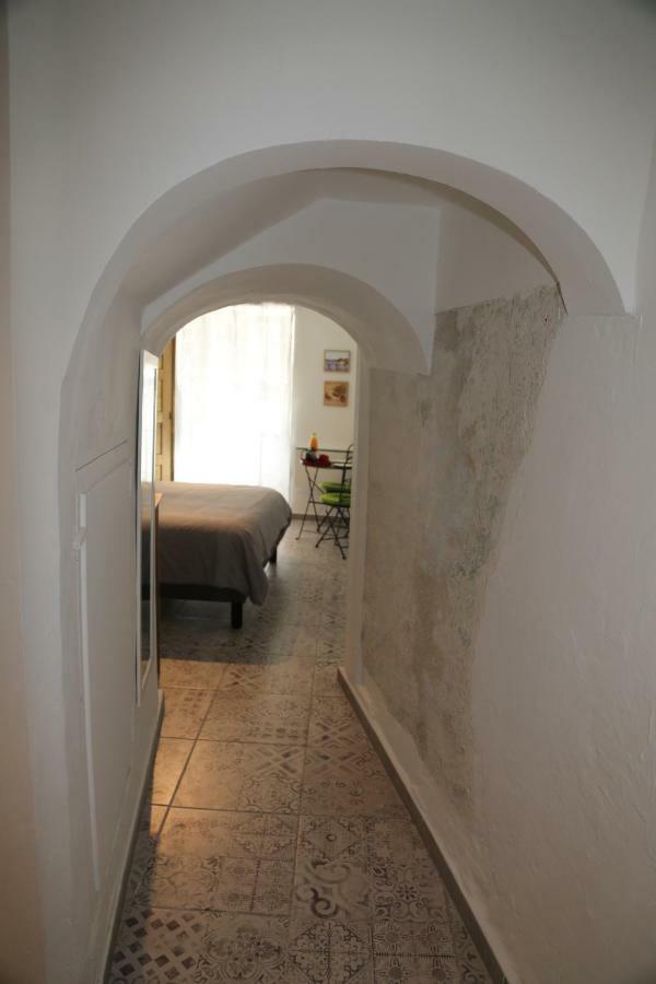 Apartamento La Bignone LʼIsle-sur-la-Sorgue Exterior foto